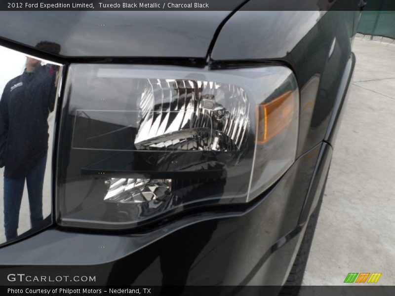 Tuxedo Black Metallic / Charcoal Black 2012 Ford Expedition Limited