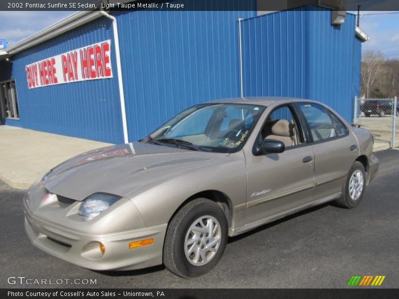 Light Taupe Metallic / Taupe 2002 Pontiac Sunfire SE Sedan