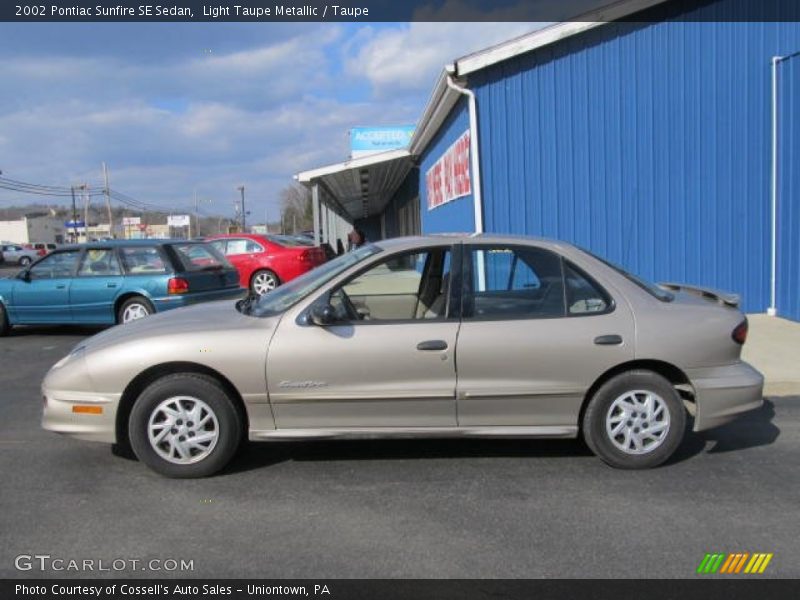 Light Taupe Metallic / Taupe 2002 Pontiac Sunfire SE Sedan