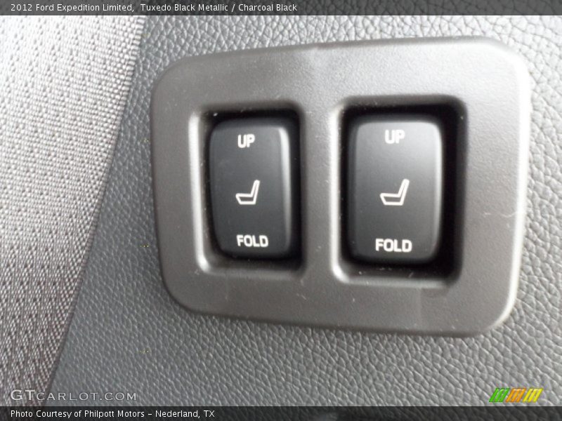 Tuxedo Black Metallic / Charcoal Black 2012 Ford Expedition Limited