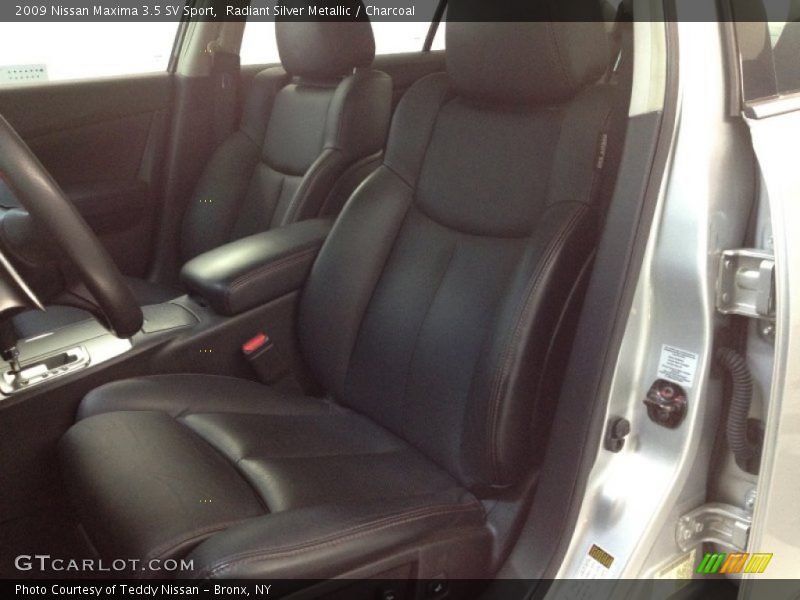 Radiant Silver Metallic / Charcoal 2009 Nissan Maxima 3.5 SV Sport