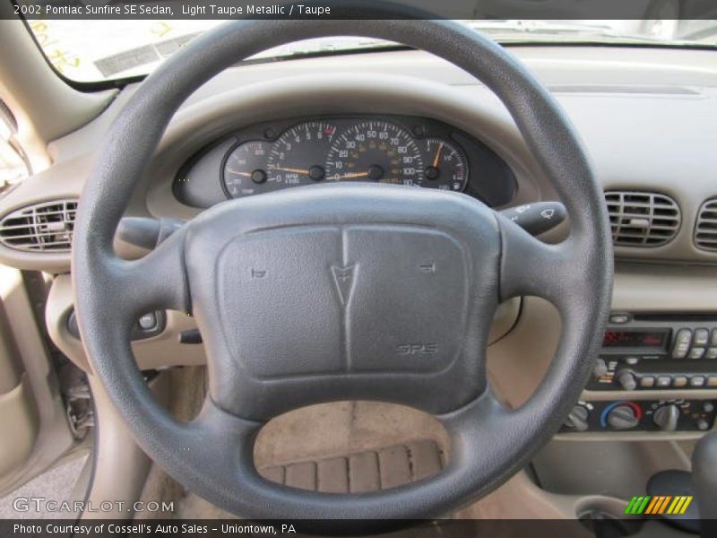 Light Taupe Metallic / Taupe 2002 Pontiac Sunfire SE Sedan