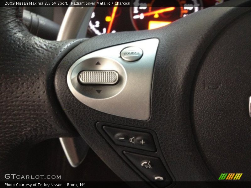 Radiant Silver Metallic / Charcoal 2009 Nissan Maxima 3.5 SV Sport