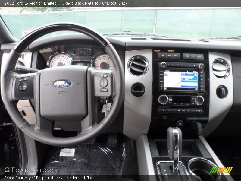 Tuxedo Black Metallic / Charcoal Black 2012 Ford Expedition Limited