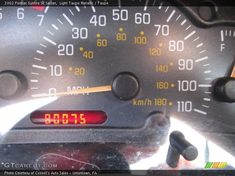 Light Taupe Metallic / Taupe 2002 Pontiac Sunfire SE Sedan