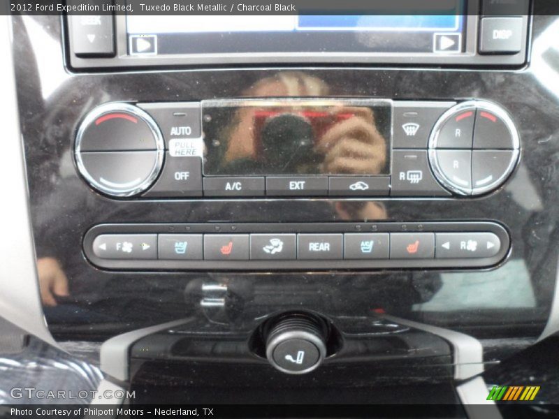 Tuxedo Black Metallic / Charcoal Black 2012 Ford Expedition Limited