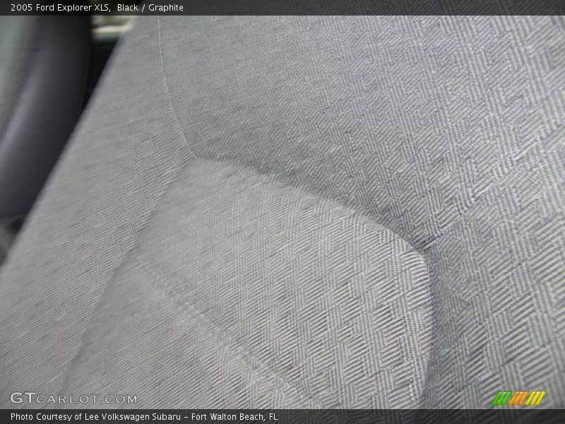 Black / Graphite 2005 Ford Explorer XLS