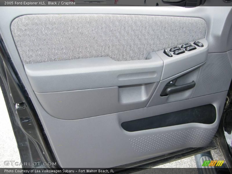 Black / Graphite 2005 Ford Explorer XLS