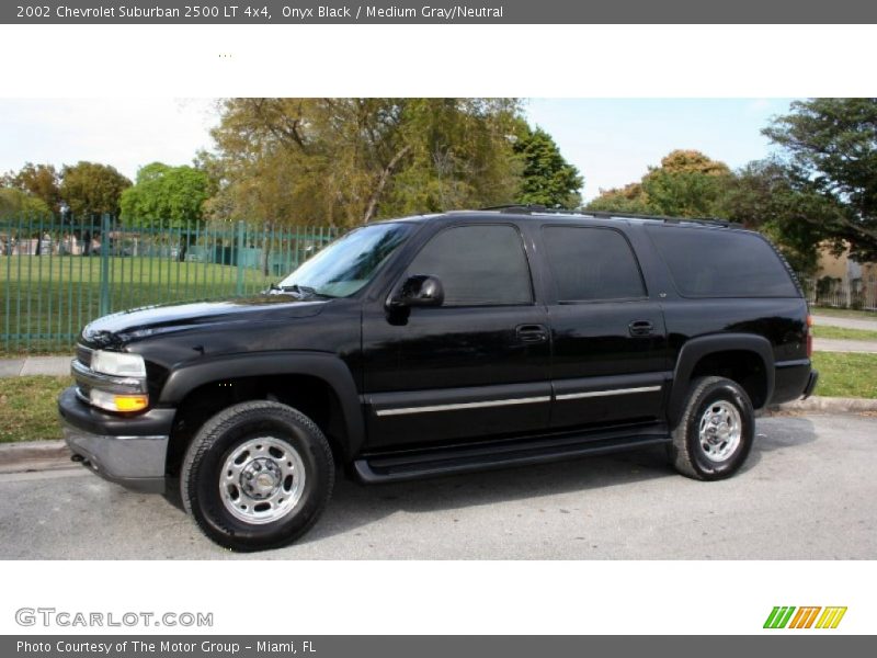 Onyx Black / Medium Gray/Neutral 2002 Chevrolet Suburban 2500 LT 4x4