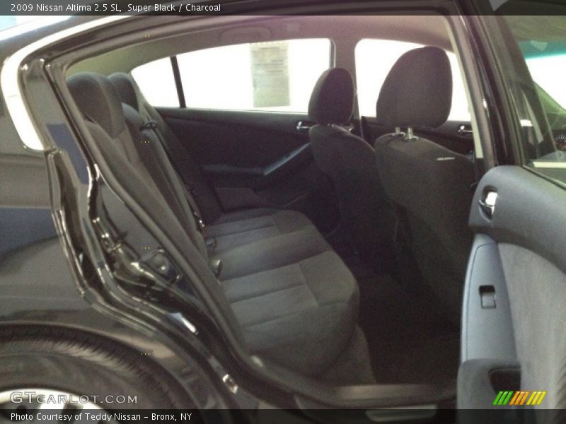 Super Black / Charcoal 2009 Nissan Altima 2.5 SL