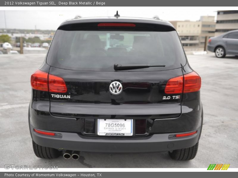 Deep Black Metallic / Beige 2012 Volkswagen Tiguan SEL