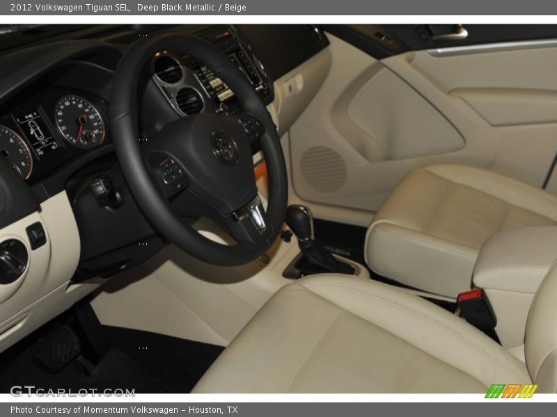 Deep Black Metallic / Beige 2012 Volkswagen Tiguan SEL