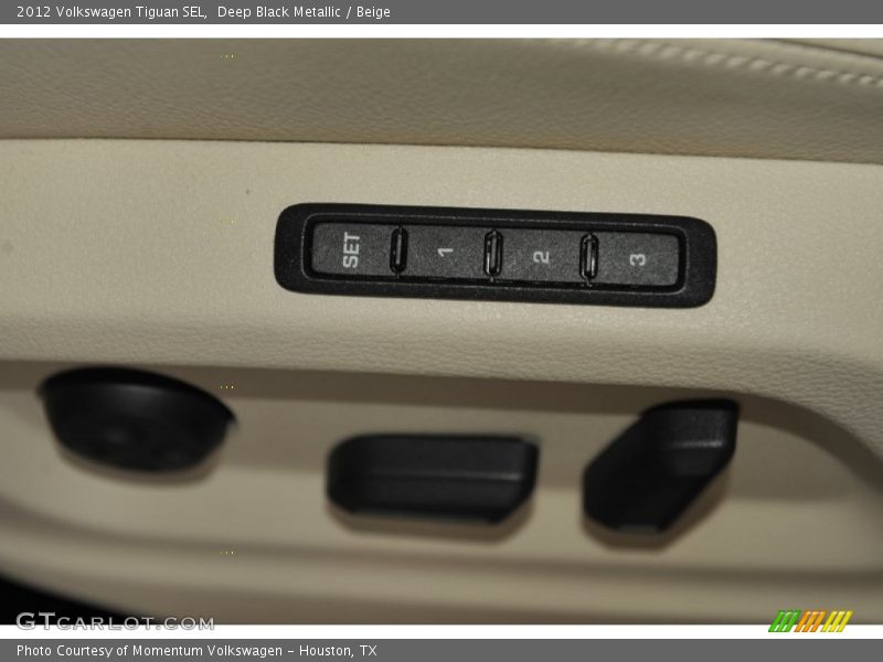 Deep Black Metallic / Beige 2012 Volkswagen Tiguan SEL