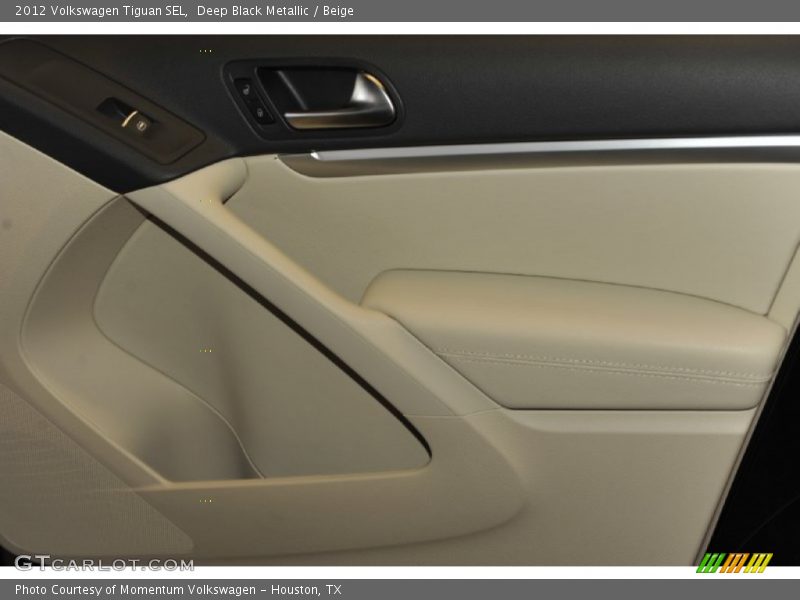 Deep Black Metallic / Beige 2012 Volkswagen Tiguan SEL