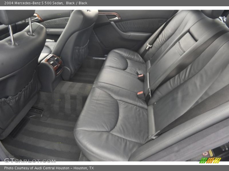 Black / Black 2004 Mercedes-Benz S 500 Sedan
