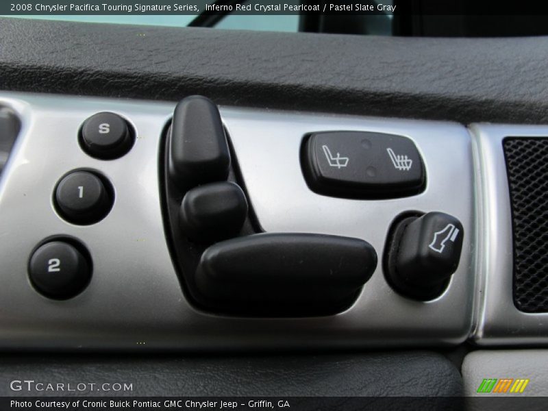 Inferno Red Crystal Pearlcoat / Pastel Slate Gray 2008 Chrysler Pacifica Touring Signature Series