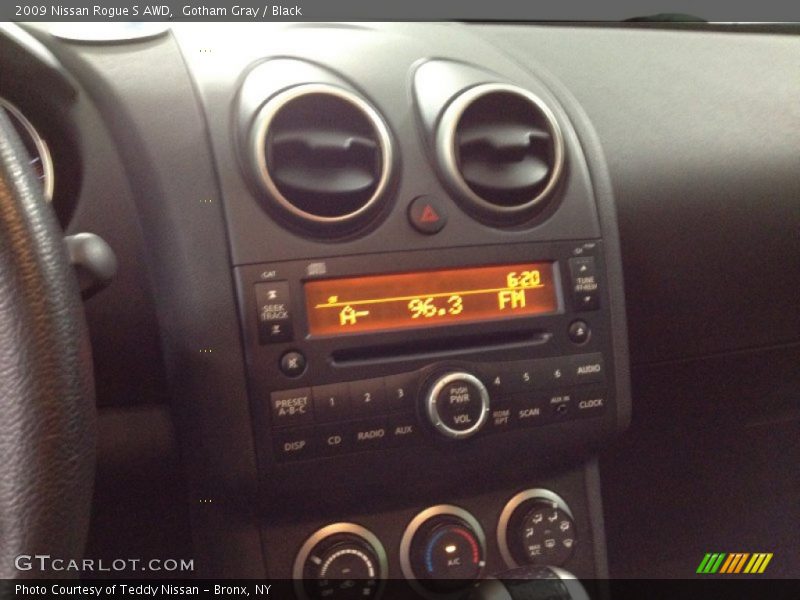 Gotham Gray / Black 2009 Nissan Rogue S AWD