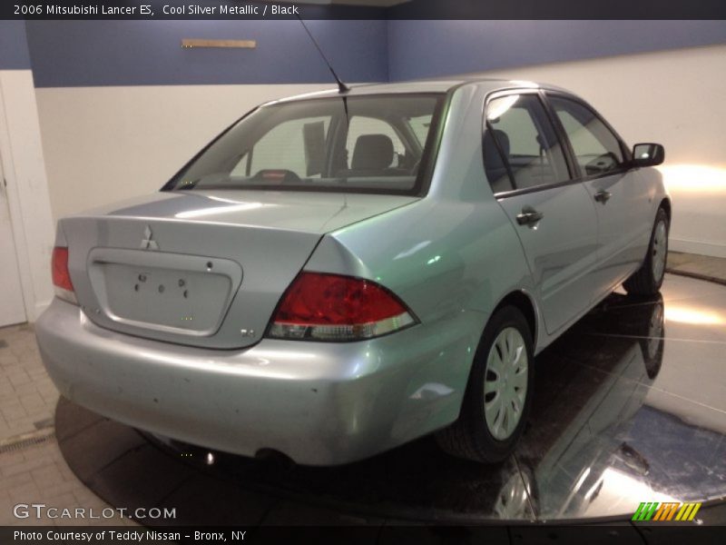 Cool Silver Metallic / Black 2006 Mitsubishi Lancer ES