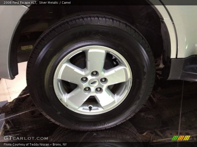 Silver Metallic / Camel 2008 Ford Escape XLT