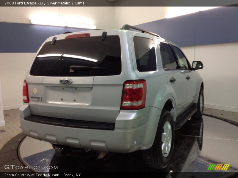 Silver Metallic / Camel 2008 Ford Escape XLT
