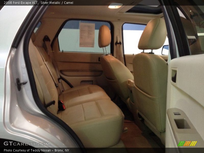 Silver Metallic / Camel 2008 Ford Escape XLT