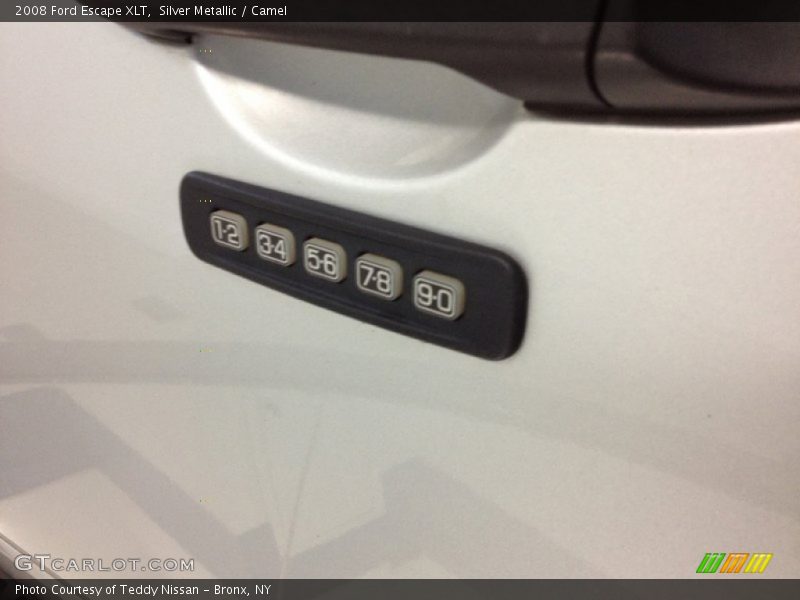 Silver Metallic / Camel 2008 Ford Escape XLT