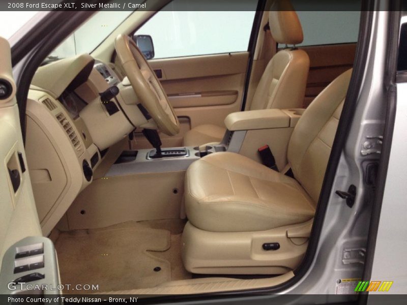 Silver Metallic / Camel 2008 Ford Escape XLT