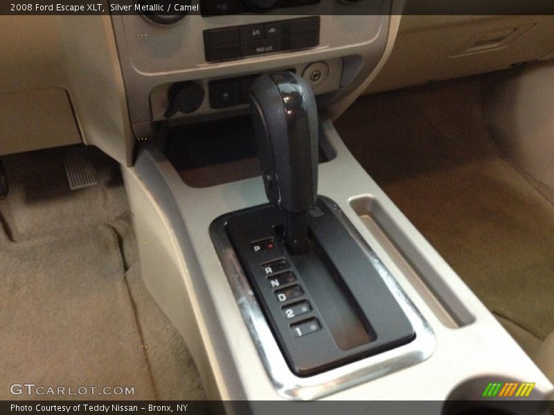 Silver Metallic / Camel 2008 Ford Escape XLT