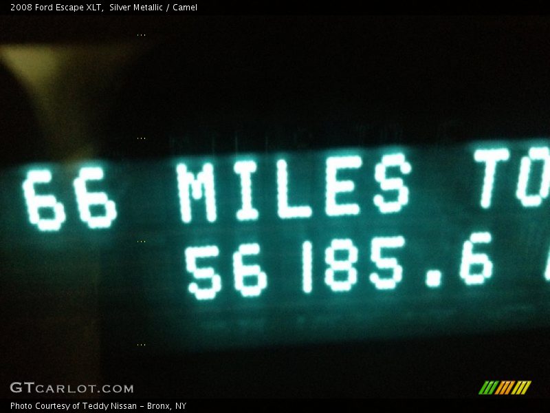 Silver Metallic / Camel 2008 Ford Escape XLT