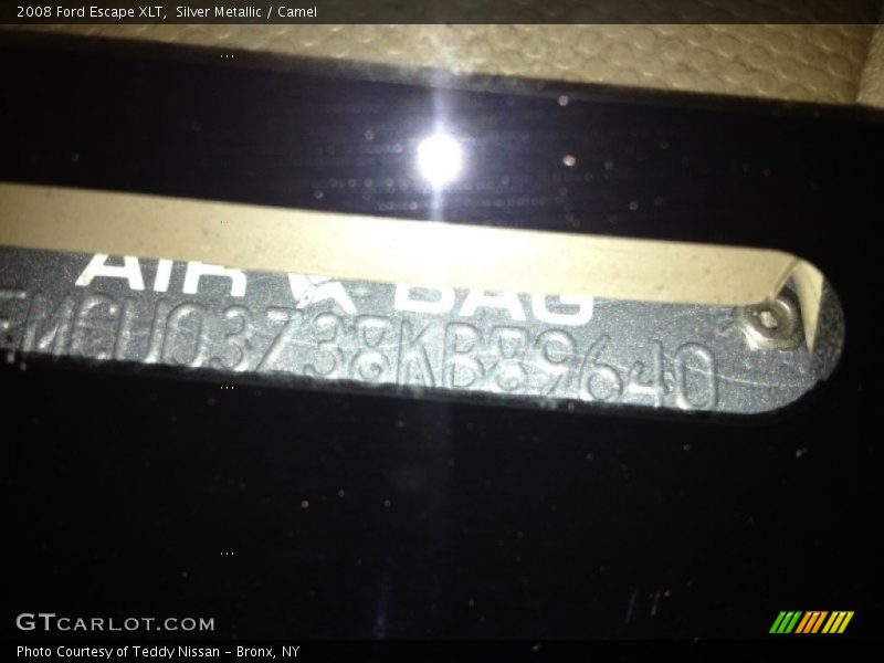 Silver Metallic / Camel 2008 Ford Escape XLT