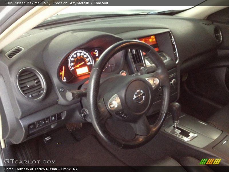 Precision Gray Metallic / Charcoal 2009 Nissan Maxima 3.5 S