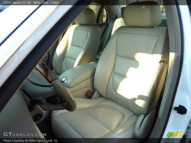 White Onyx / Sand 2004 Jaguar XJ XJ8