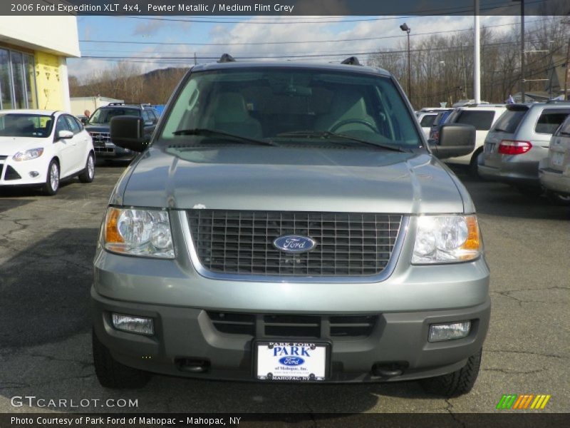 Pewter Metallic / Medium Flint Grey 2006 Ford Expedition XLT 4x4