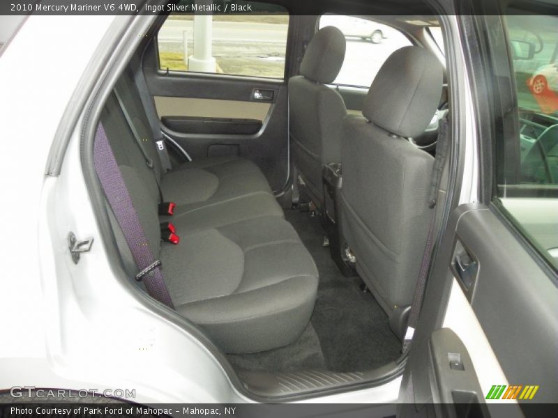 Ingot Silver Metallic / Black 2010 Mercury Mariner V6 4WD