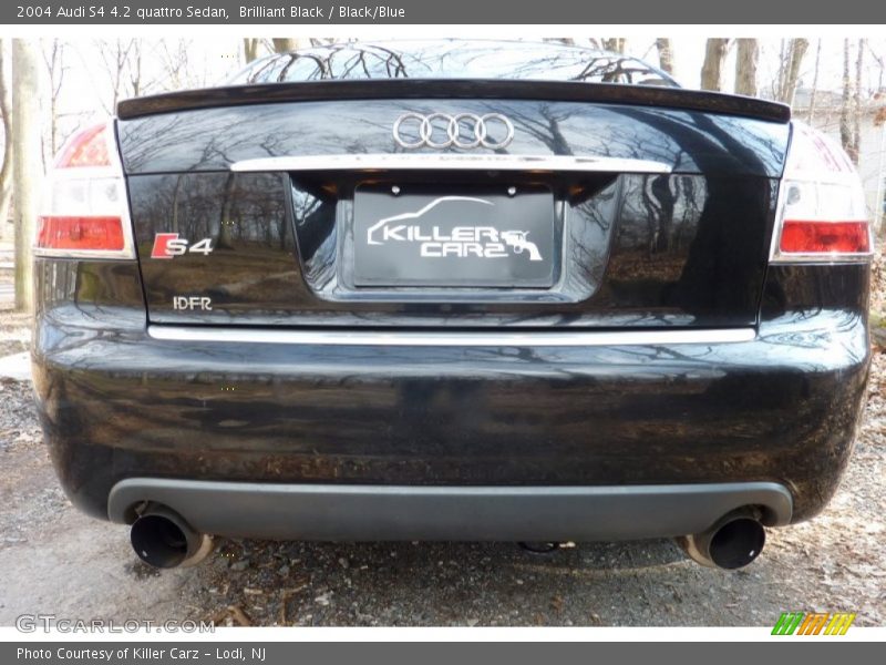 Brilliant Black / Black/Blue 2004 Audi S4 4.2 quattro Sedan