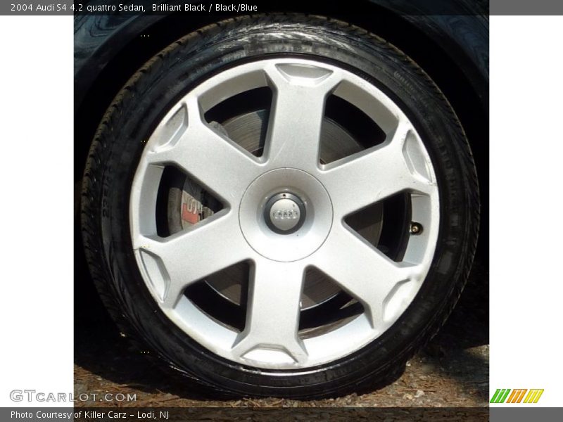 Brilliant Black / Black/Blue 2004 Audi S4 4.2 quattro Sedan