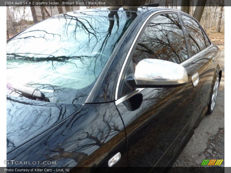 Brilliant Black / Black/Blue 2004 Audi S4 4.2 quattro Sedan