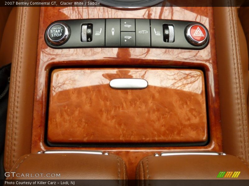 Controls of 2007 Continental GT 