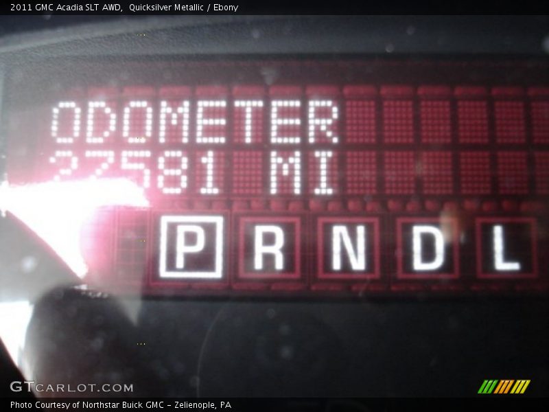 Quicksilver Metallic / Ebony 2011 GMC Acadia SLT AWD