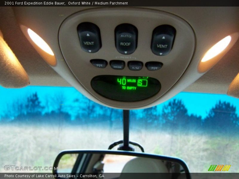 Oxford White / Medium Parchment 2001 Ford Expedition Eddie Bauer
