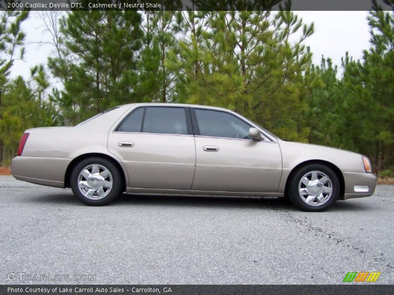 Cashmere / Neutral Shale 2000 Cadillac DeVille DTS