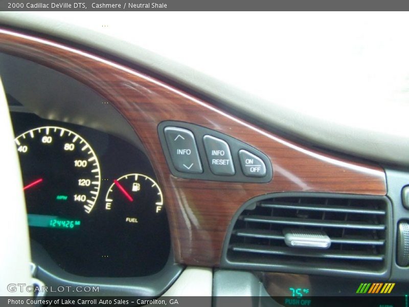 Cashmere / Neutral Shale 2000 Cadillac DeVille DTS
