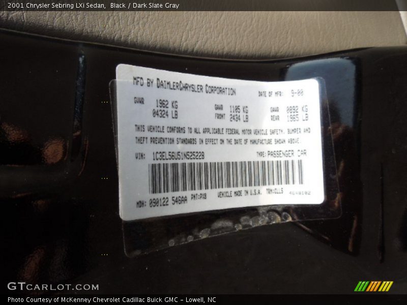 Black / Dark Slate Gray 2001 Chrysler Sebring LXi Sedan