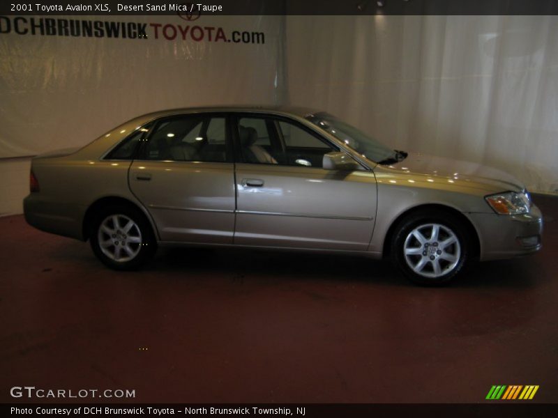 Desert Sand Mica / Taupe 2001 Toyota Avalon XLS