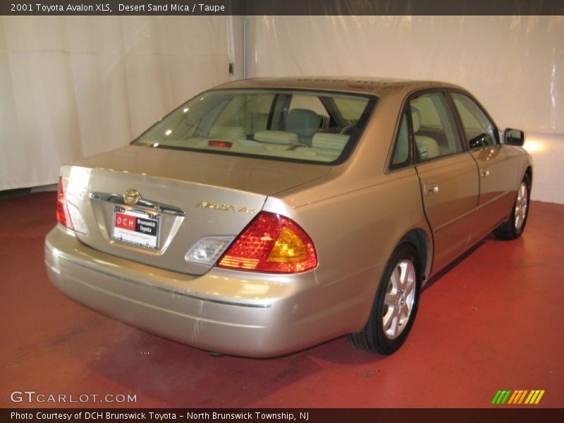 Desert Sand Mica / Taupe 2001 Toyota Avalon XLS