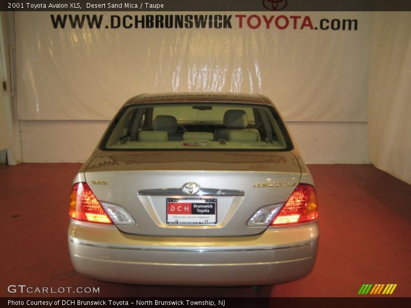 Desert Sand Mica / Taupe 2001 Toyota Avalon XLS