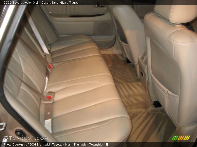 Desert Sand Mica / Taupe 2001 Toyota Avalon XLS