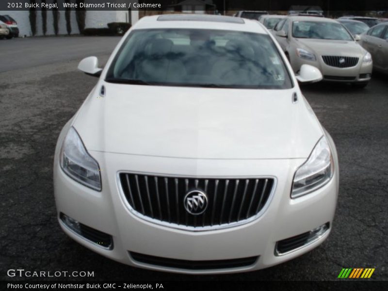 White Diamond Tricoat / Cashmere 2012 Buick Regal