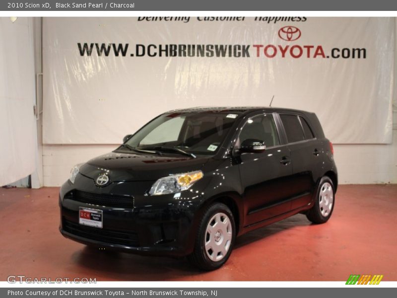 Black Sand Pearl / Charcoal 2010 Scion xD