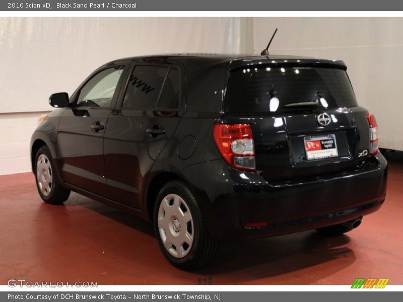 Black Sand Pearl / Charcoal 2010 Scion xD